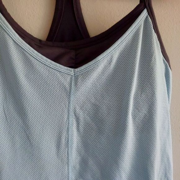 Marika tek dry- wik performance tank top - Picture 4 of 8